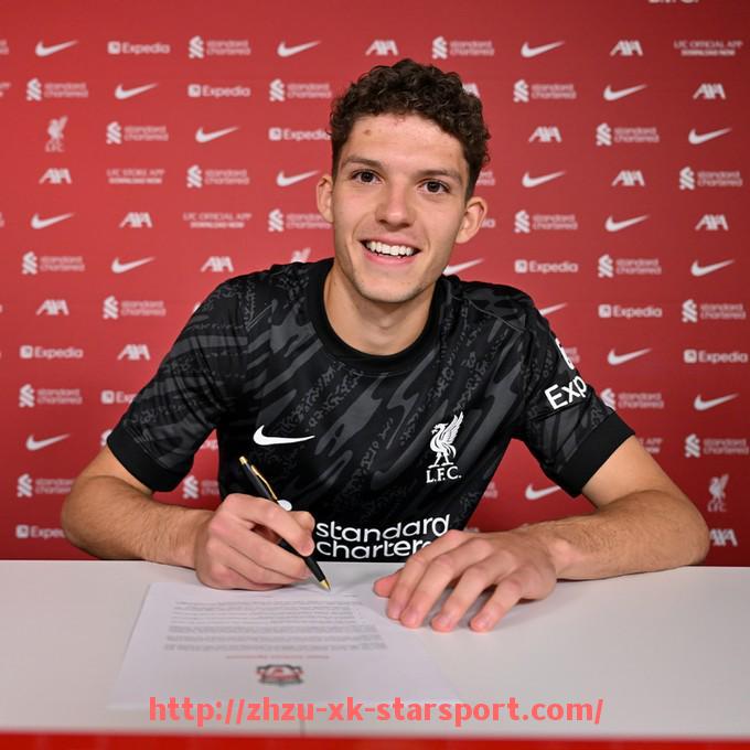 星空体育-CBA南京足球队的发展